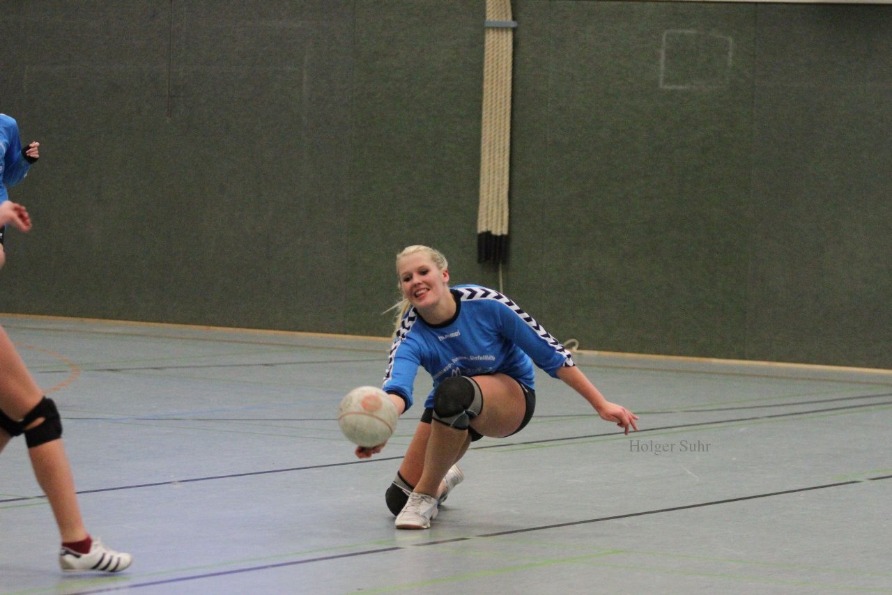 Bild 215 - U18w 2.Tag am 3.12.11